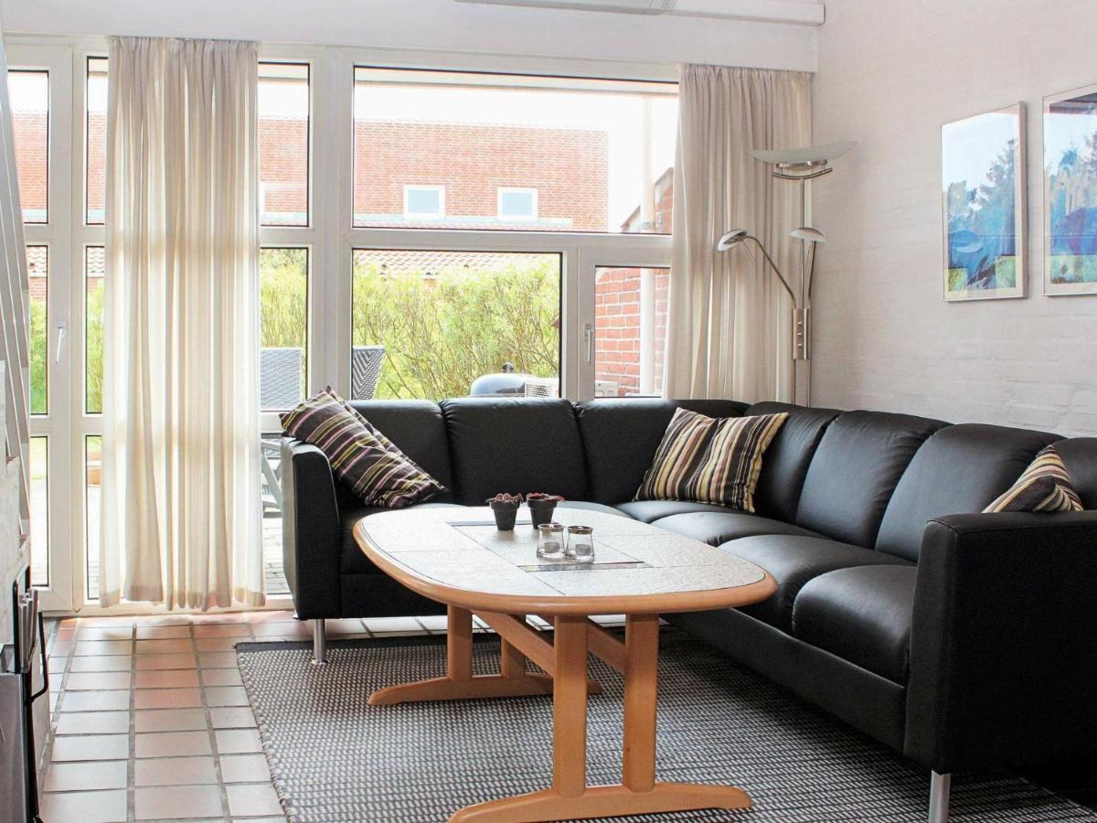 Amazing Home In Blavand With Wifi Luaran gambar